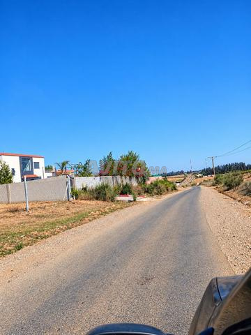 أرض مسجلة ببئر في عين الجوهرة - 2