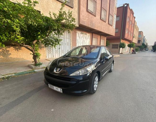Peugeot 207 Essence Manuelle 2007 à Meknès