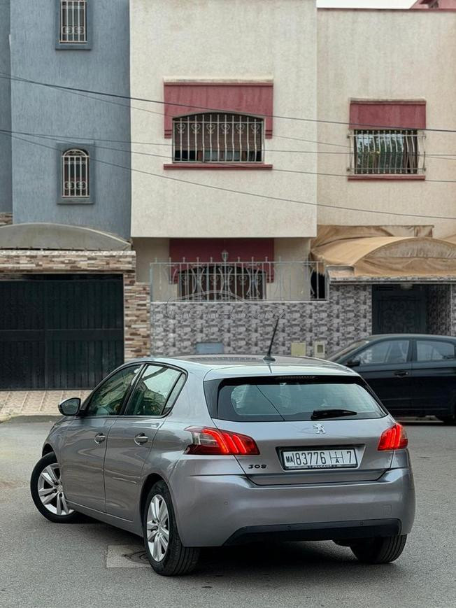 Peugeot 308 Diesel Manuelle 2015 à Ain Aouda