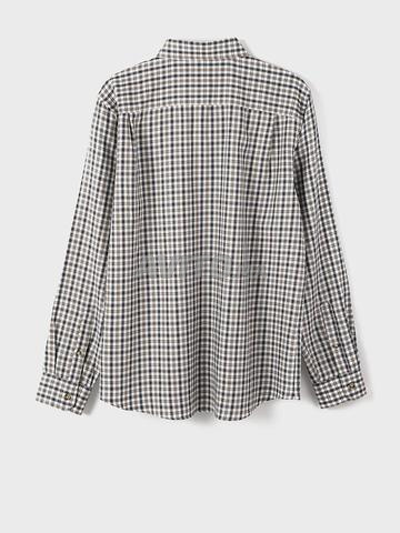 Chemise homme élégante à motif carreaux distinctif - 2
