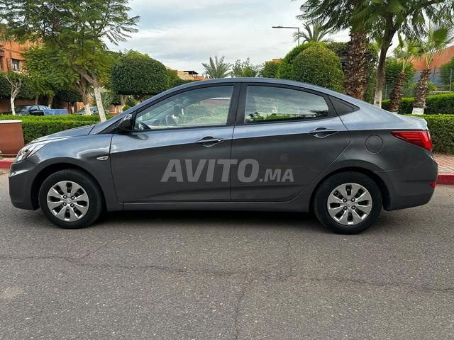 Hyundai Accent 1.6 CRDi Modèle 2016 - 2