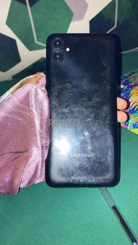 Téléphone Samsung - 2