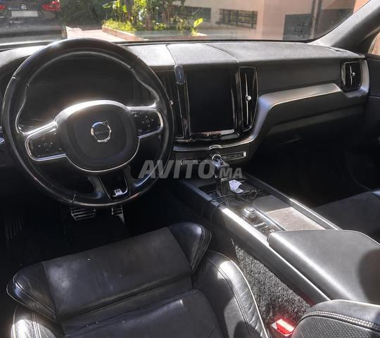 فولفو XC60 ديزل أوتوماتيك 2017 بالدار البيضاء - 2