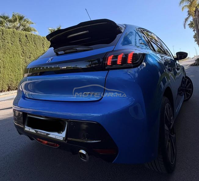 208 GT line