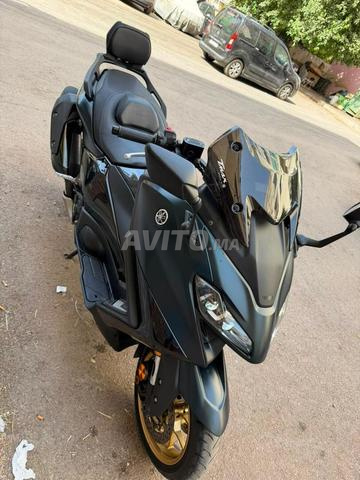 Tmax 560 Tech - 2