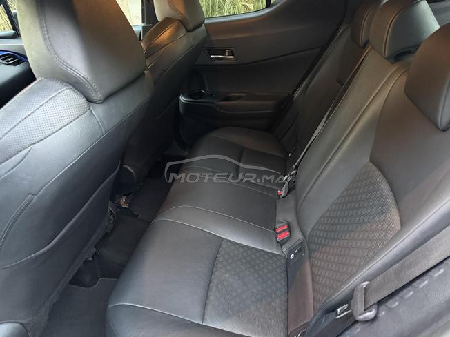  à vendre Toyota CHR hybride essence 