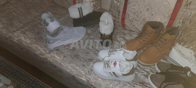 Lot chaussures, vêtements, casquettes, bonnets... - 2