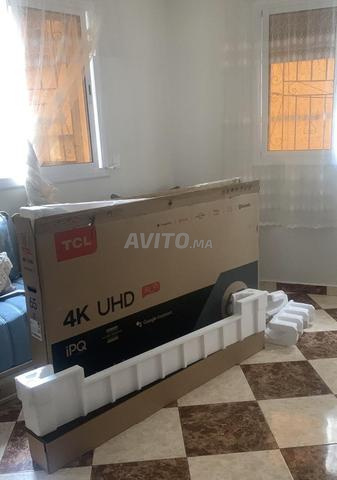 Je vends TV TCL 65 pouces 4K Smart Google TV - 2