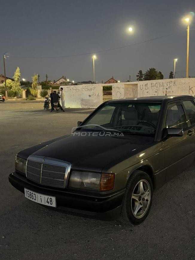 Mercedes 190 