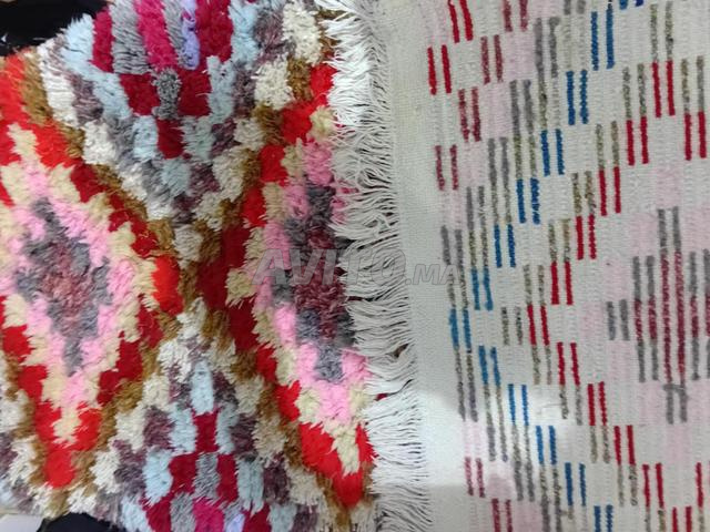Deux tapis faits à la main avec chaleur et précision, dimensions 2m de long et 80cm de large - 2