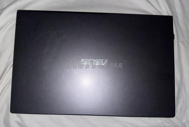 حاسوب محمول ASUS VivoBook X515MA بحالة جيدة