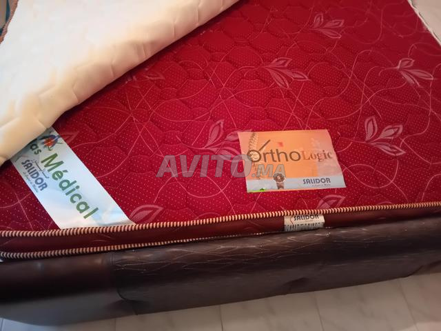 A vendre Matelas - 2