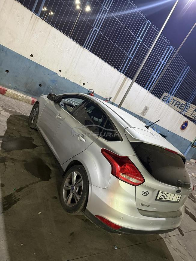 ford focus sport 2017 première main