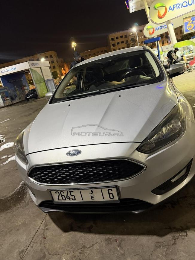 ford focus sport 2017 première main