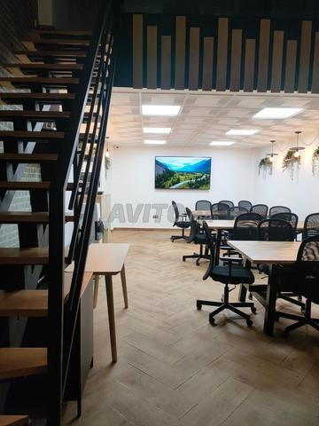 Local commercial 75m² avec mezzanine et terrasse - 2