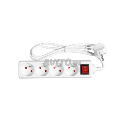 Multiprise Rackable pour Baie Réseau - 2