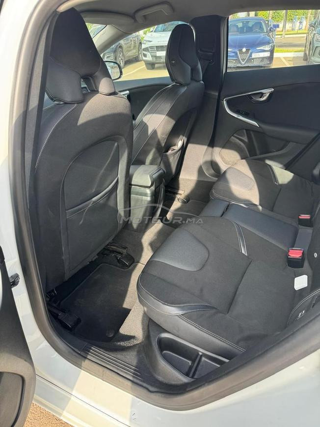 Volvo V40 Diesel Manuelle 2014 à Casablanca