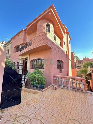 Villa 300 m² avec sous-sol à vendre 5 chambres - 2