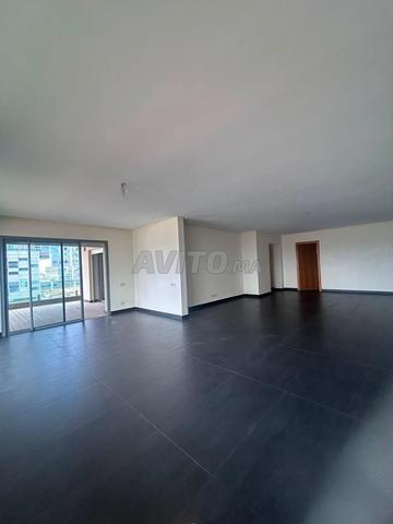 Appartement à louer 201 m² à Casablanca - 2