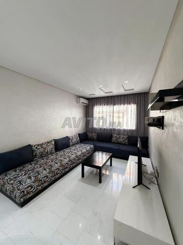 Studio meublé Luxe 47m2 à Maarif enface Twins - 2