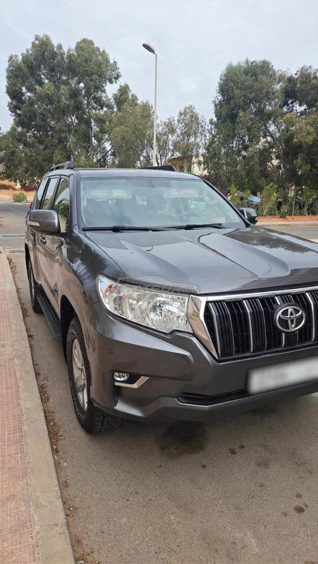 à vendre Toyota prado tx très bon état 