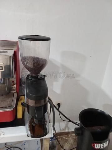 مطحنة قهوة جديدة كومباك