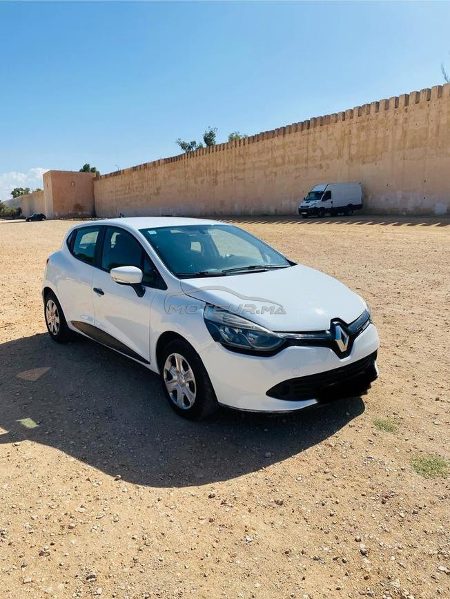 Renault clio 4 model 2016 essence