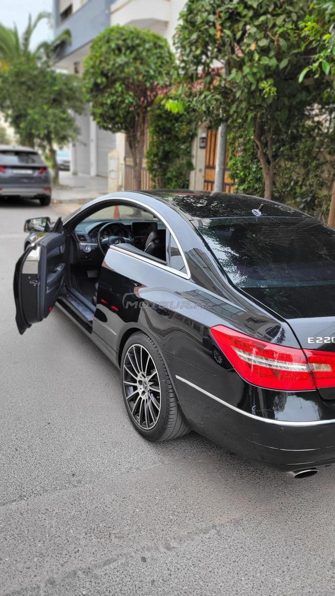  Mercedes-Benz E220 CDI Coupé 