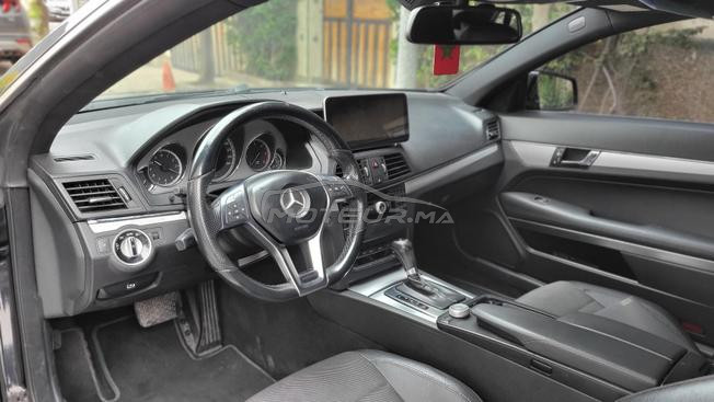  Mercedes-Benz E220 CDI Coupé 