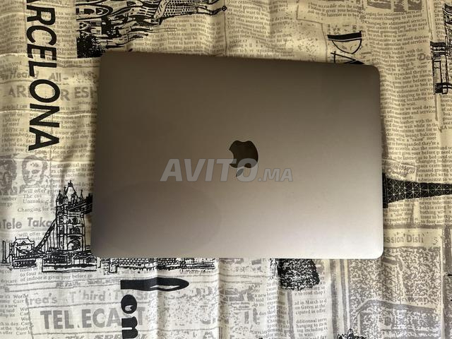Macbook Pro 2020 Touchbar - i5 / 16 Go RAM / 1 To - 2