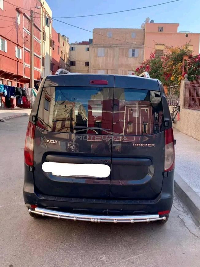 سيارة دوكير للبيع 