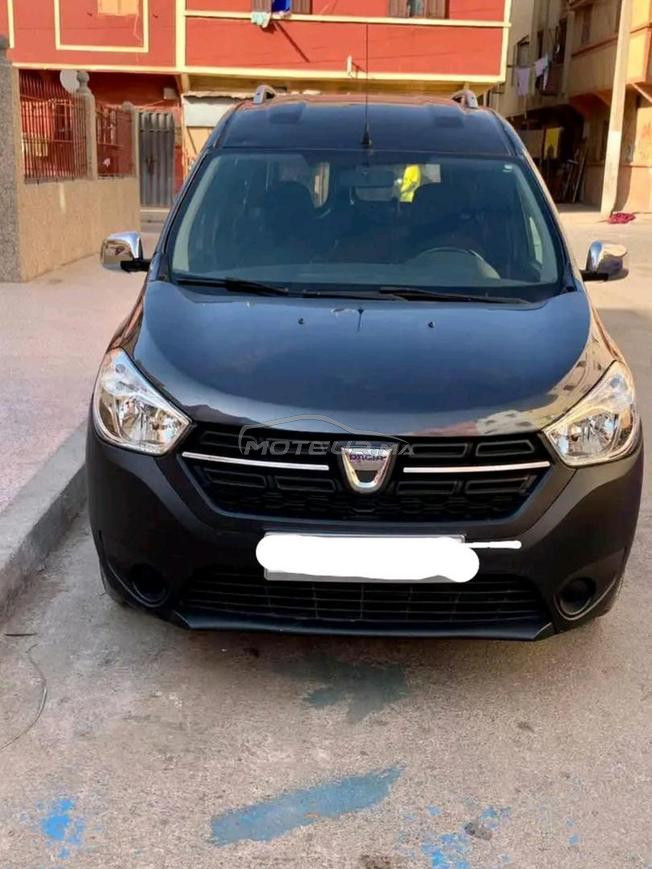 سيارة دوكير للبيع 