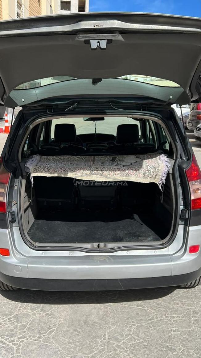 Renault Scenic Diesel Manuelle 2005 à Kénitra