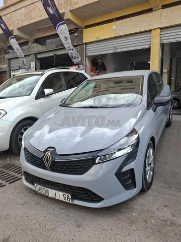 Clio 5 modèle 2024 - 2