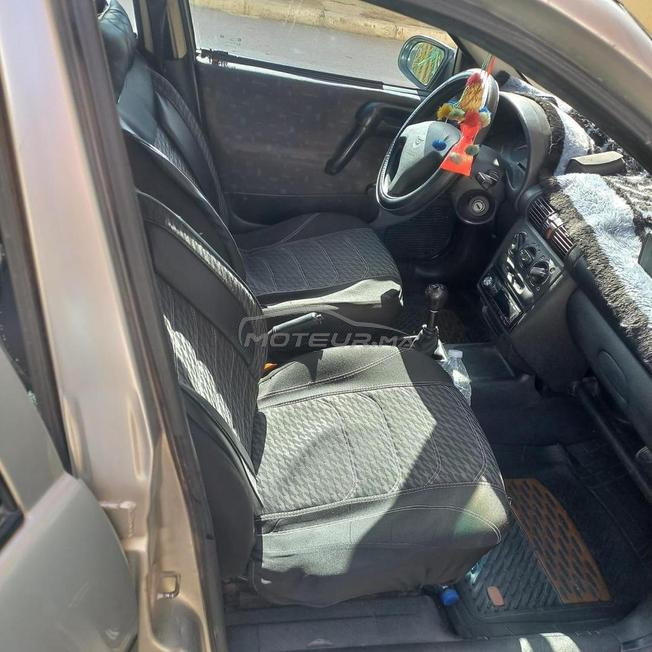 Opel Corsa Essence Manuelle 1998 à Nador