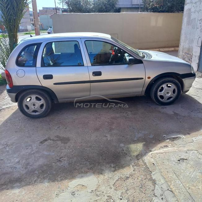 Opel Corsa Essence Manuelle 1998 à Nador