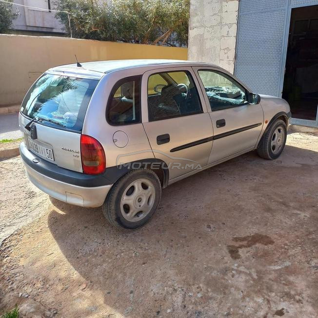 Opel Corsa Essence Manuelle 1998 à Nador