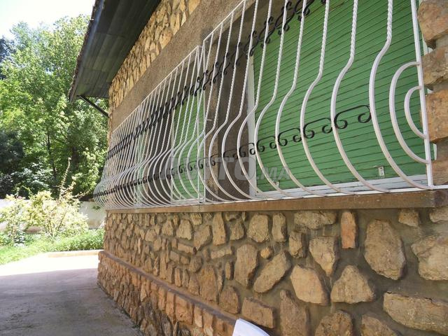 Maison française en pierre - 2