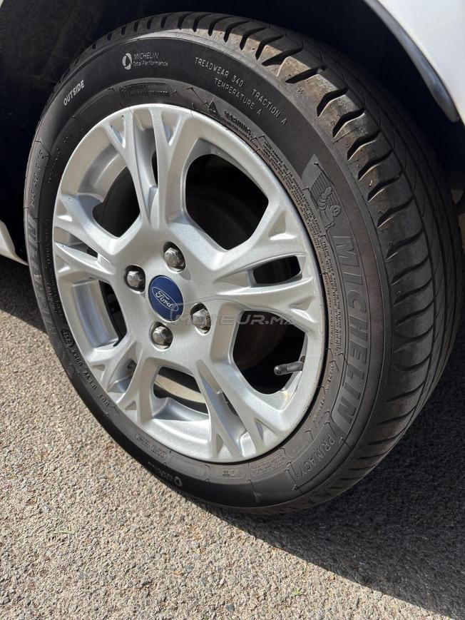 ford fiesta modèle 11/2017 diesel