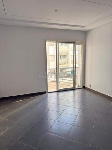 Appartement à louer 100 m² à Rabat - 2