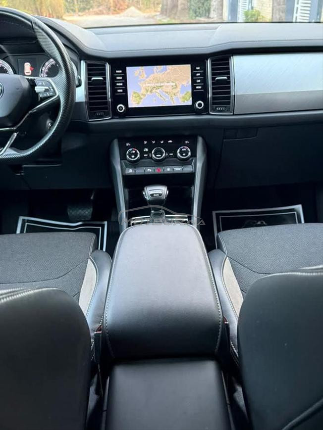 SKODA KODIAQ 7 PLACES DIÉSEL 