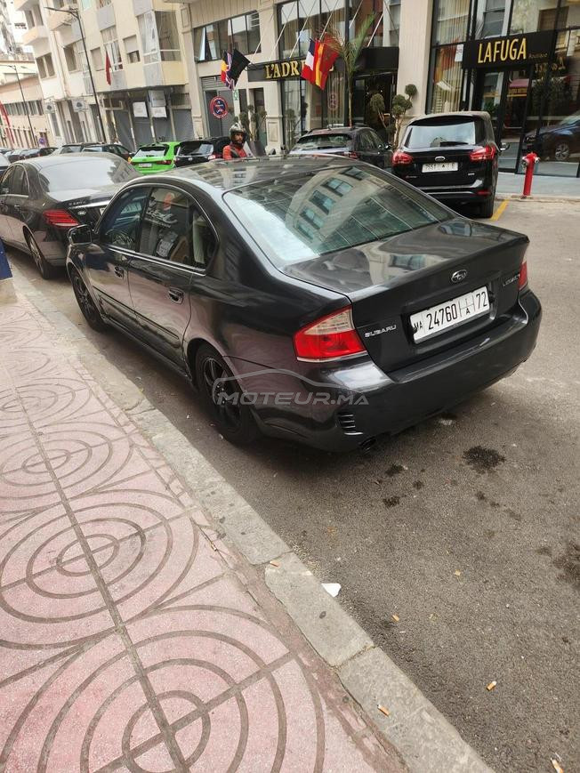 voiture subaru legacy en très bon etat