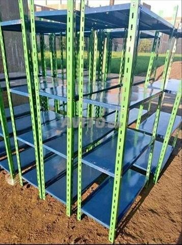 Rayonnage métallique 5 tablettes en stock / CASIER - 2