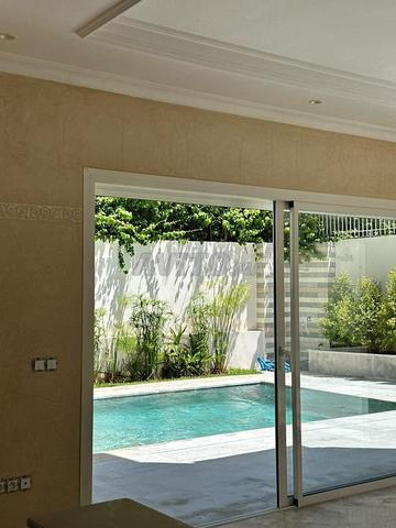 Villa 512 m² à Hay Riad - 2