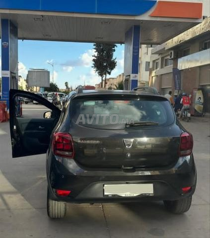 Je mets en vente Dacia Sandero Stepway - 2