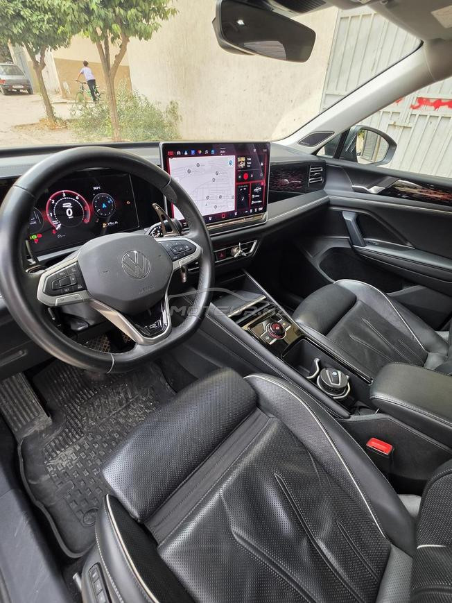 tiguan 2024 très bonne état 