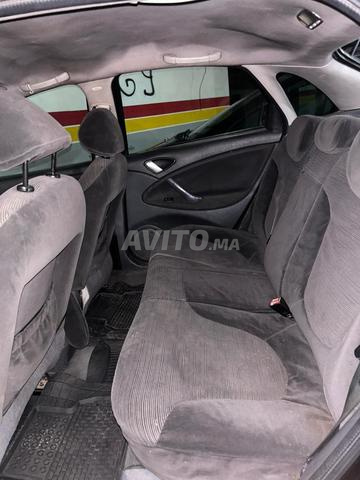 Voiture d'occasion en bon état à vendre - 2