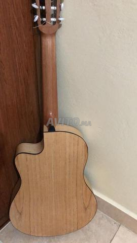 Guitare Admira Elena - 2