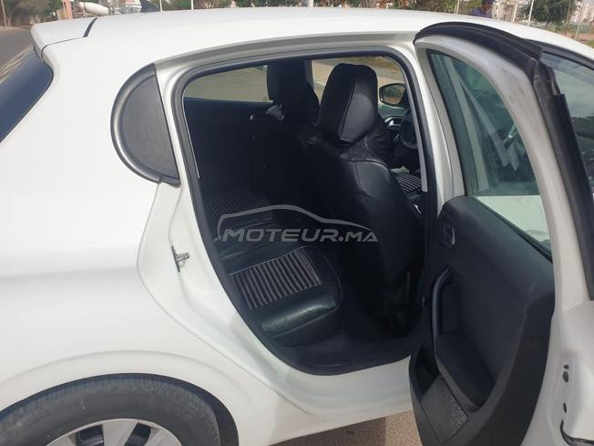 Peugeot 208 Diesel Manuelle 2014 à Agadir