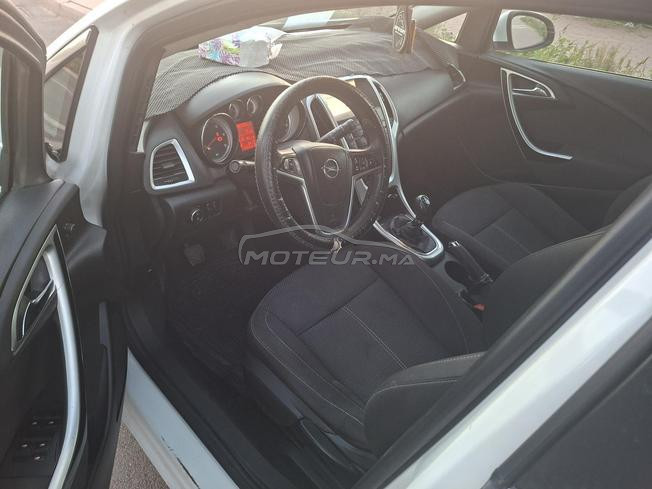 Opel Astra dédouanée.